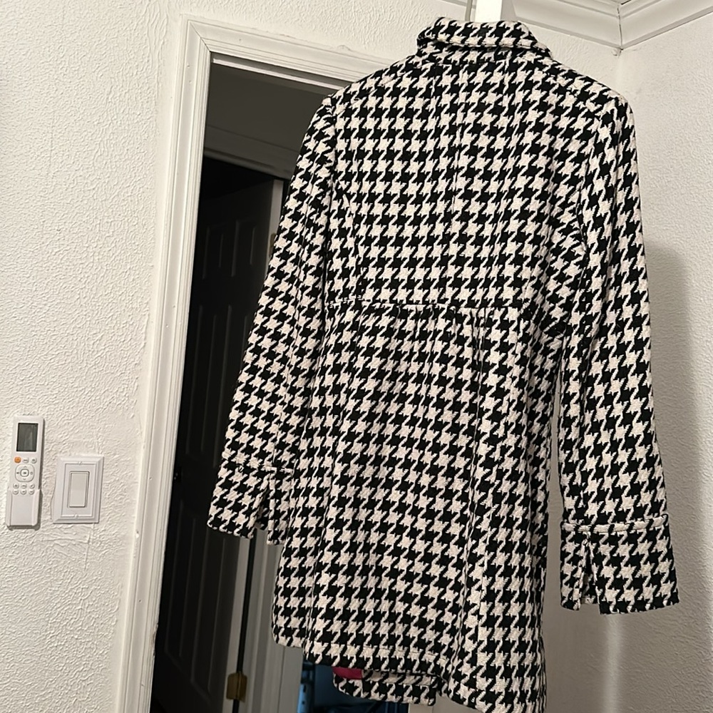 Express Coat - Picture 2 of 5